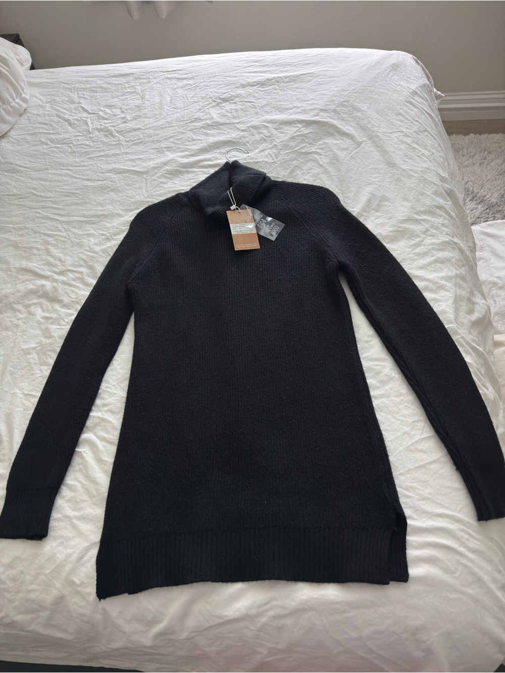 chic Black Ribbed Mock Neck Sweater